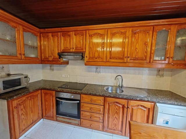 2 soverom Kjedet enebolig til salgs i El Vendrell med garasje - € 179 500 (Ref: 9152083)