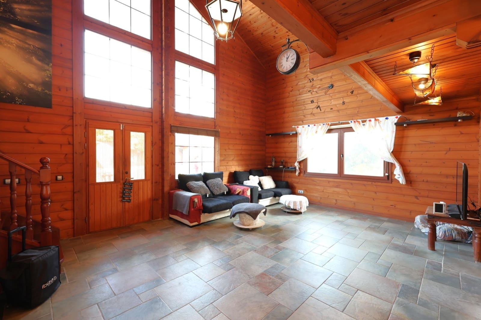 4 soveværelse Træhus til salg i Banyeres del Penedes med swimmingpool - € 310.000 (Ref: 9152084)