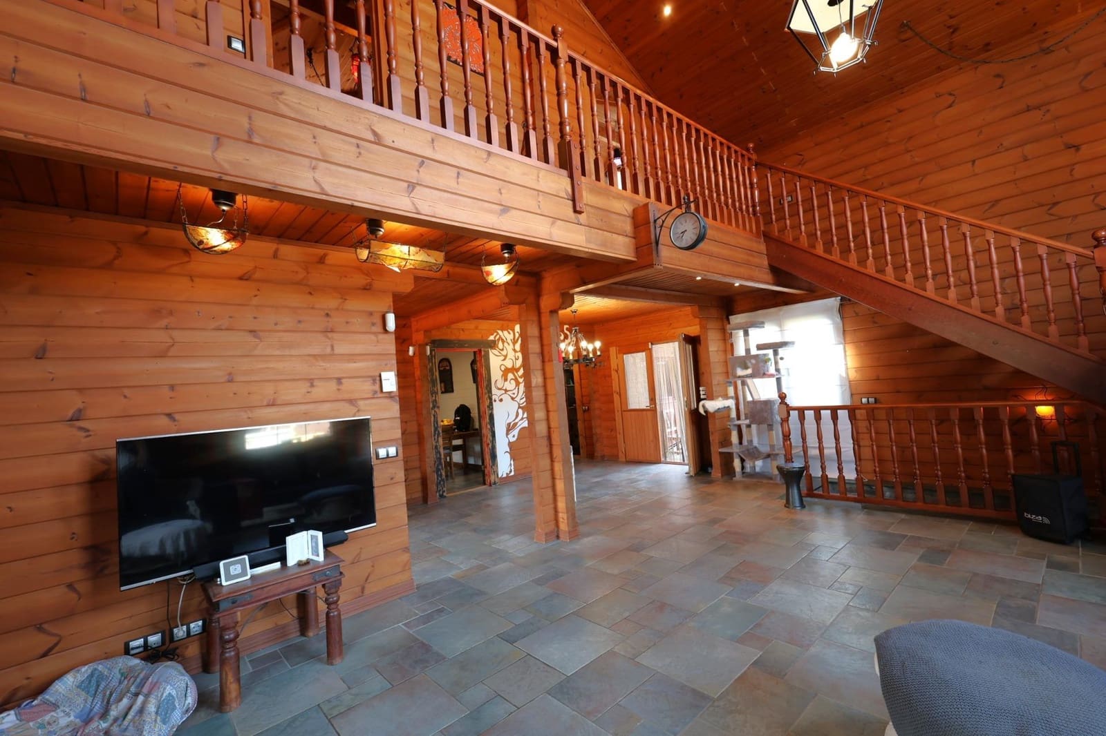 4 soveværelse Træhus til salg i Banyeres del Penedes med swimmingpool - € 310.000 (Ref: 9152084)