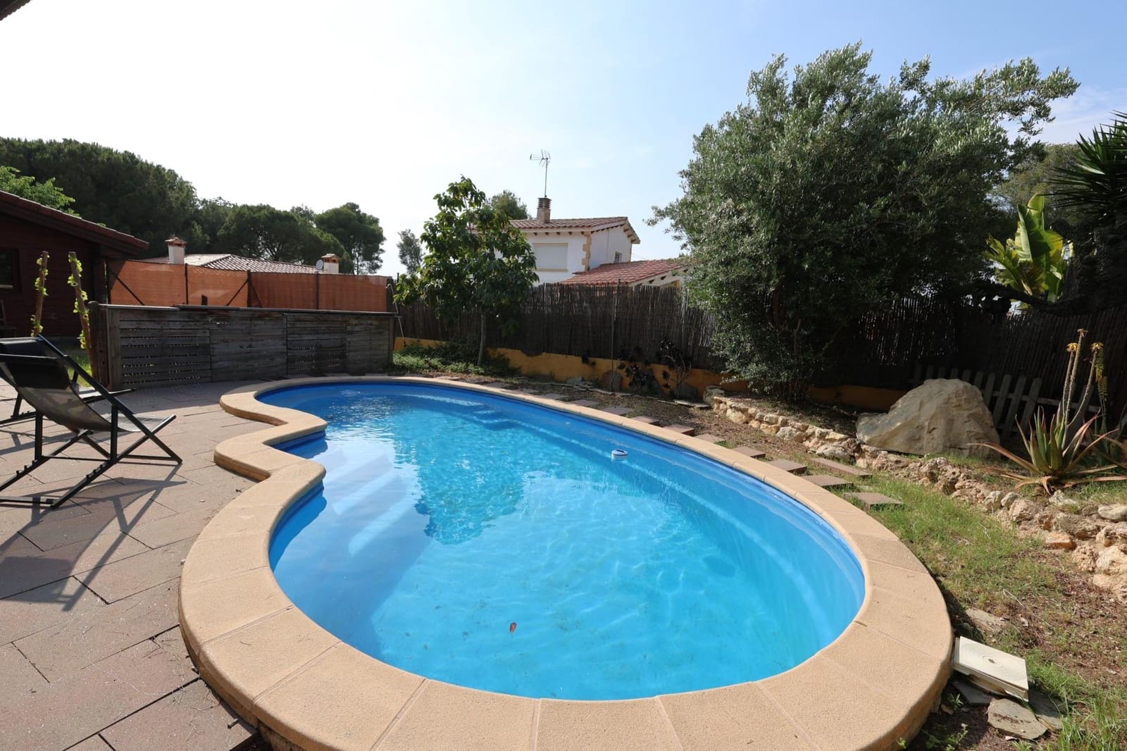 4 soveværelse Træhus til salg i Banyeres del Penedes med swimmingpool - € 310.000 (Ref: 9152084)