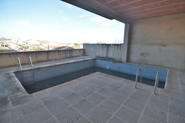 6 slaapkamer Huis te koop in Albinyana - € 120.000 (Ref: 9152086)