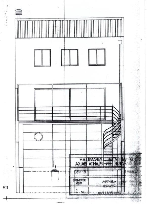 6 soveværelse Byhus til salg i Albinyana - € 120.000 (Ref: 9152086)