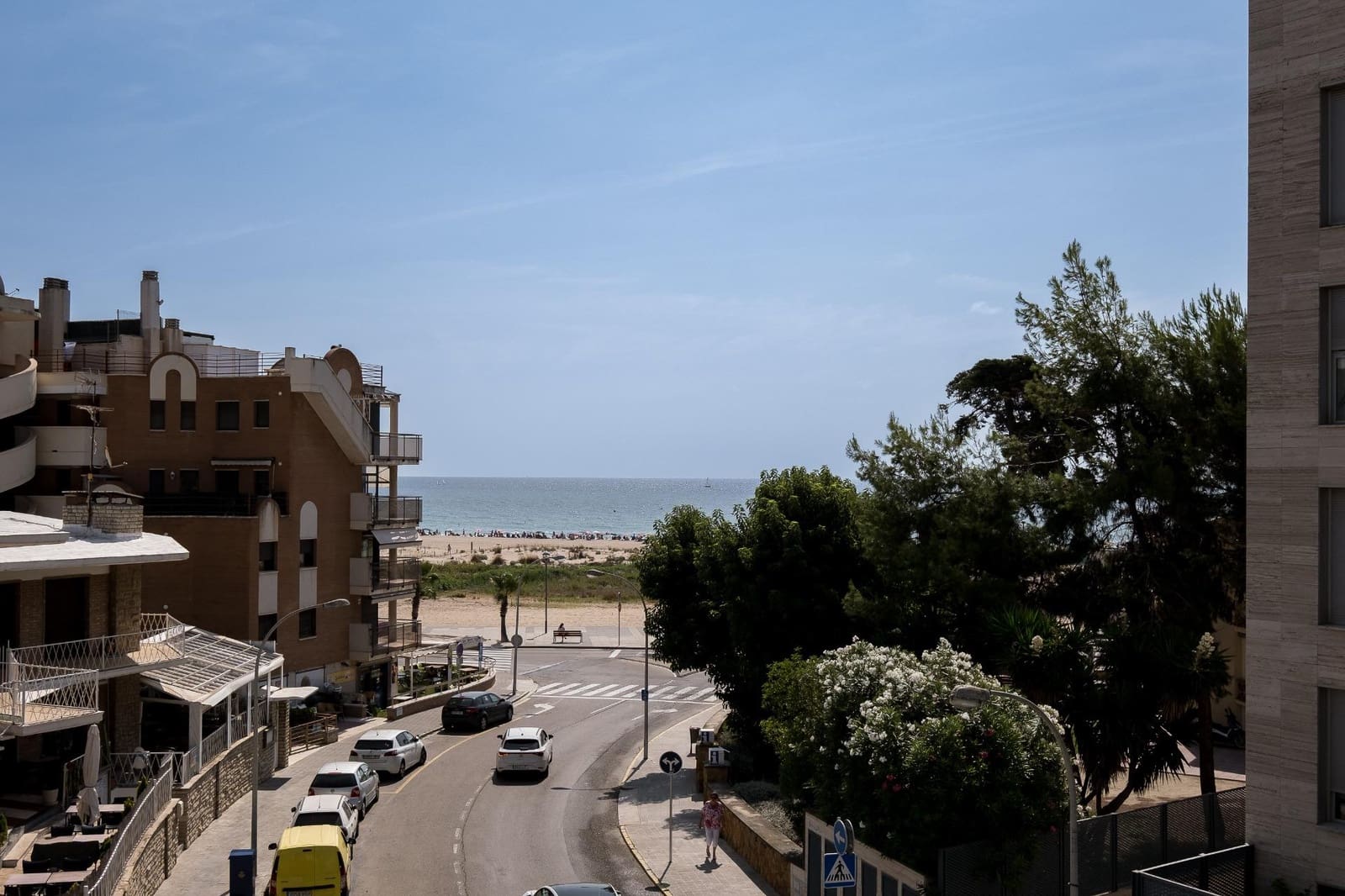 3 bedroom Flat for sale in Torredembarra with pool - € 440,000 (Ref: 9153845)