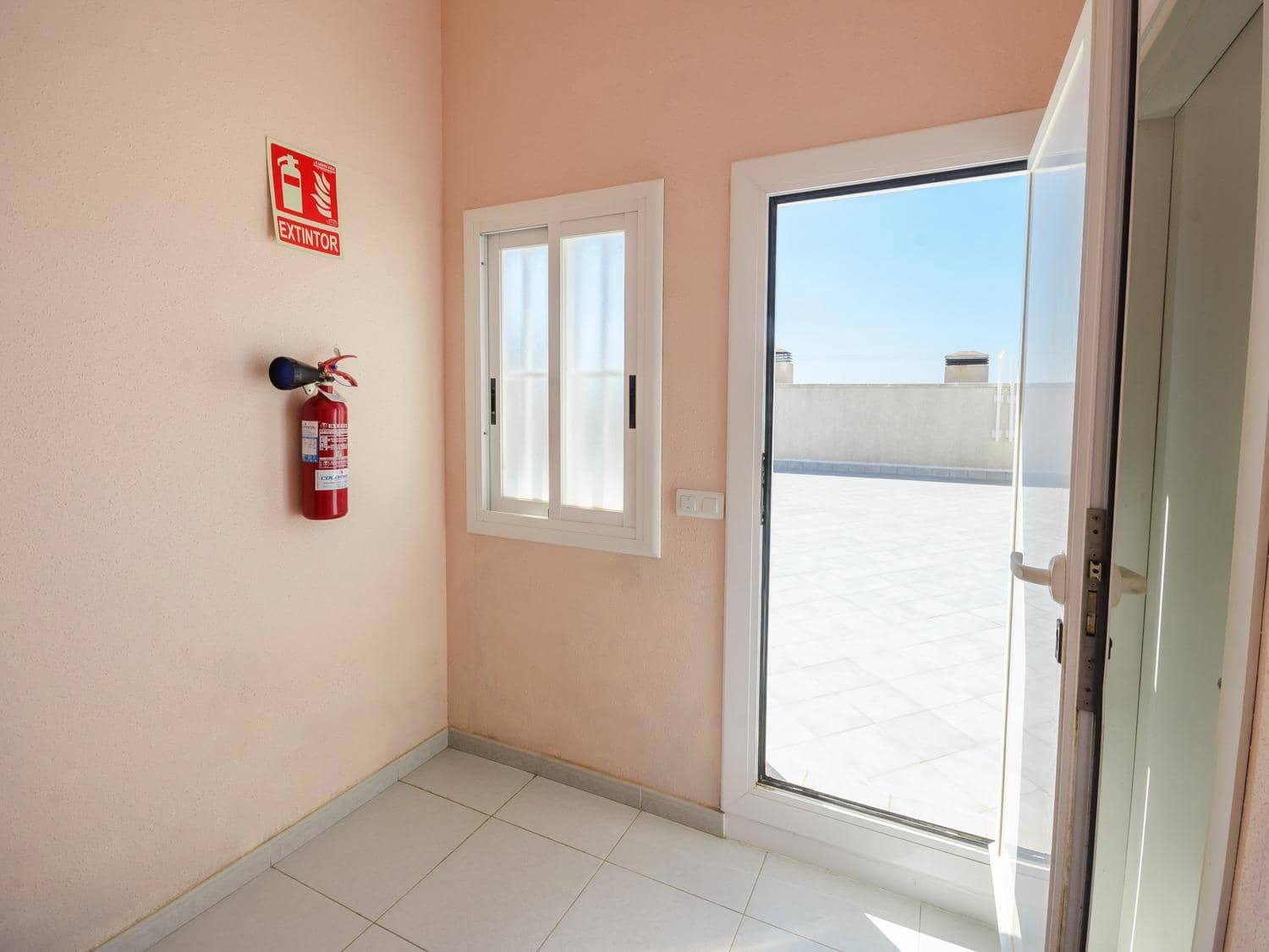 3 soverom Penthouse til salgs i Calafell med svømmebasseng - € 365 000 (Ref: 9159378)