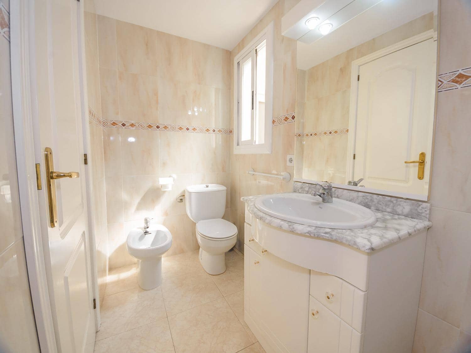 3 soverom Penthouse til salgs i Calafell med svømmebasseng - € 365 000 (Ref: 9159378)