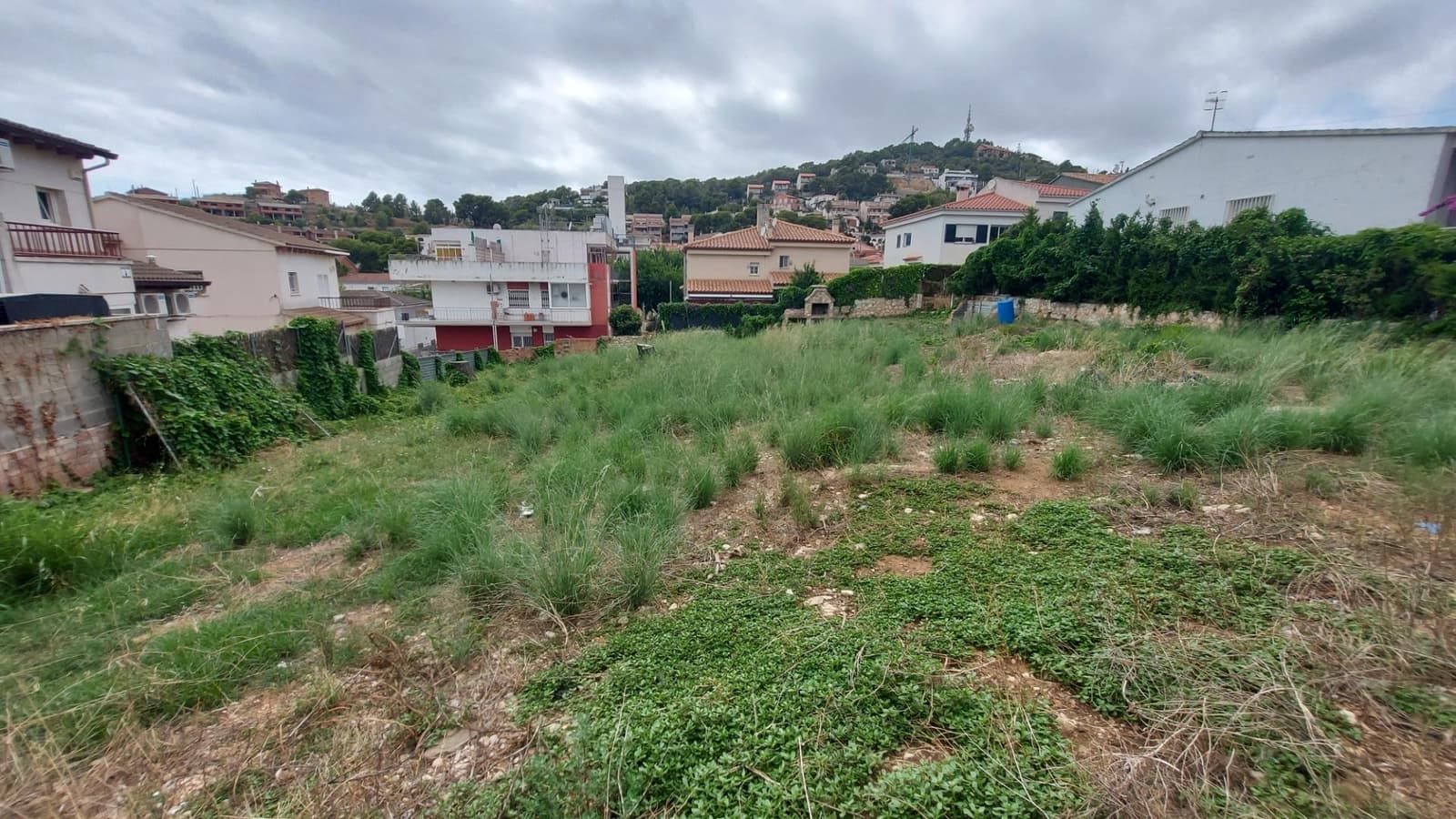 Tomt till salu i Segur de Calafell - 94 500 € (Ref: 9159380)
