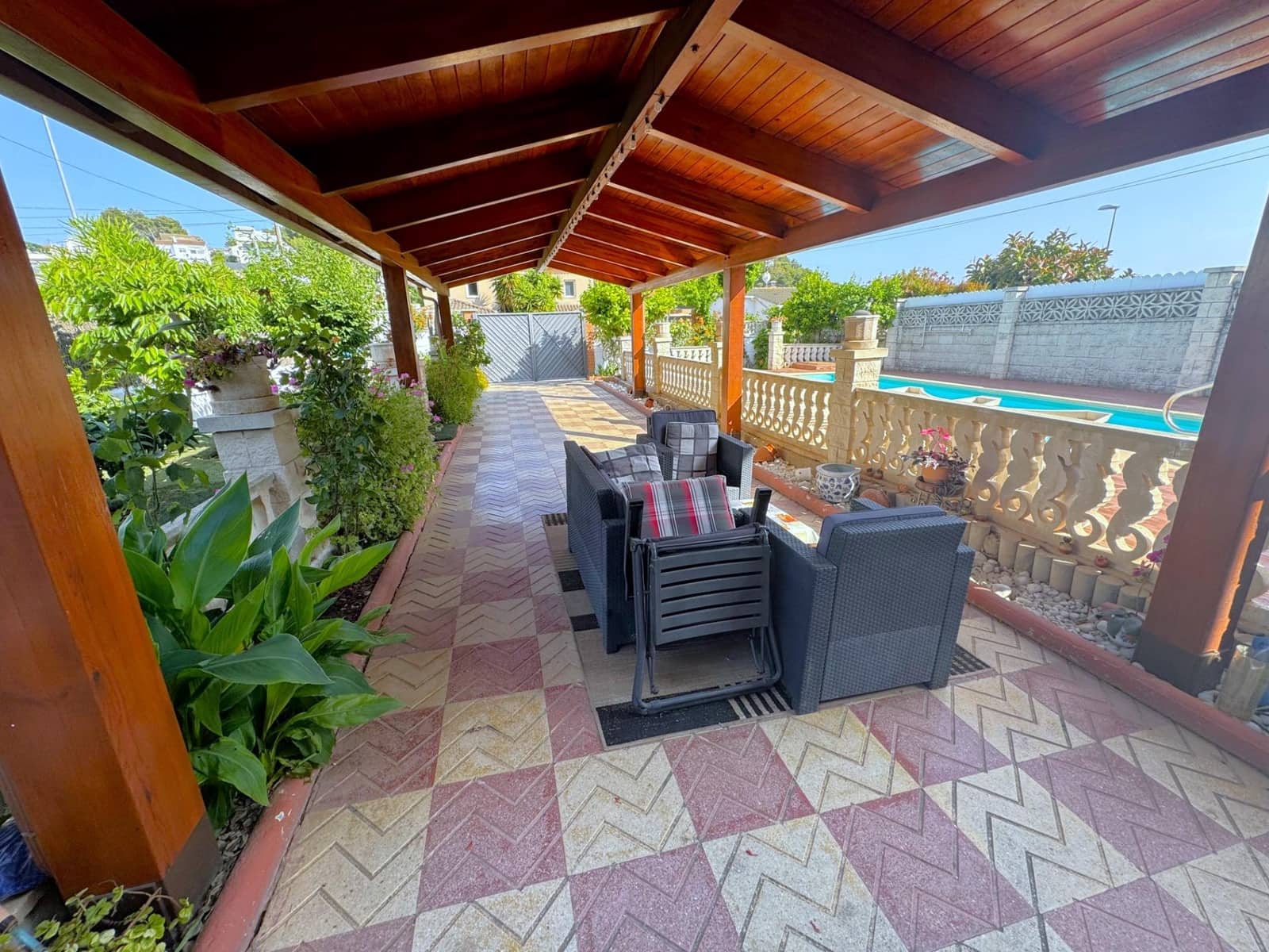 5 soverom Villa til salgs i Calafell med svømmebasseng garasje - € 320 000 (Ref: 9165679)