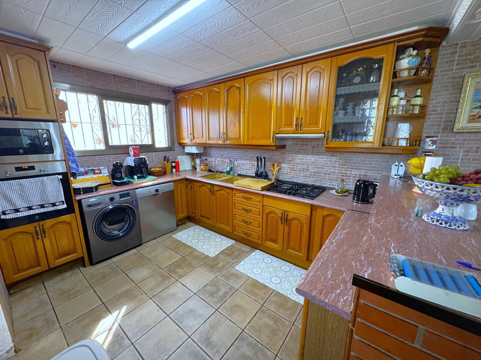 5 soverom Villa til salgs i Calafell med svømmebasseng garasje - € 320 000 (Ref: 9165679)