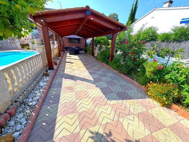 5 soveværelse Villa til salg i Calafell med swimmingpool garage - € 320.000 (Ref: 9165679)