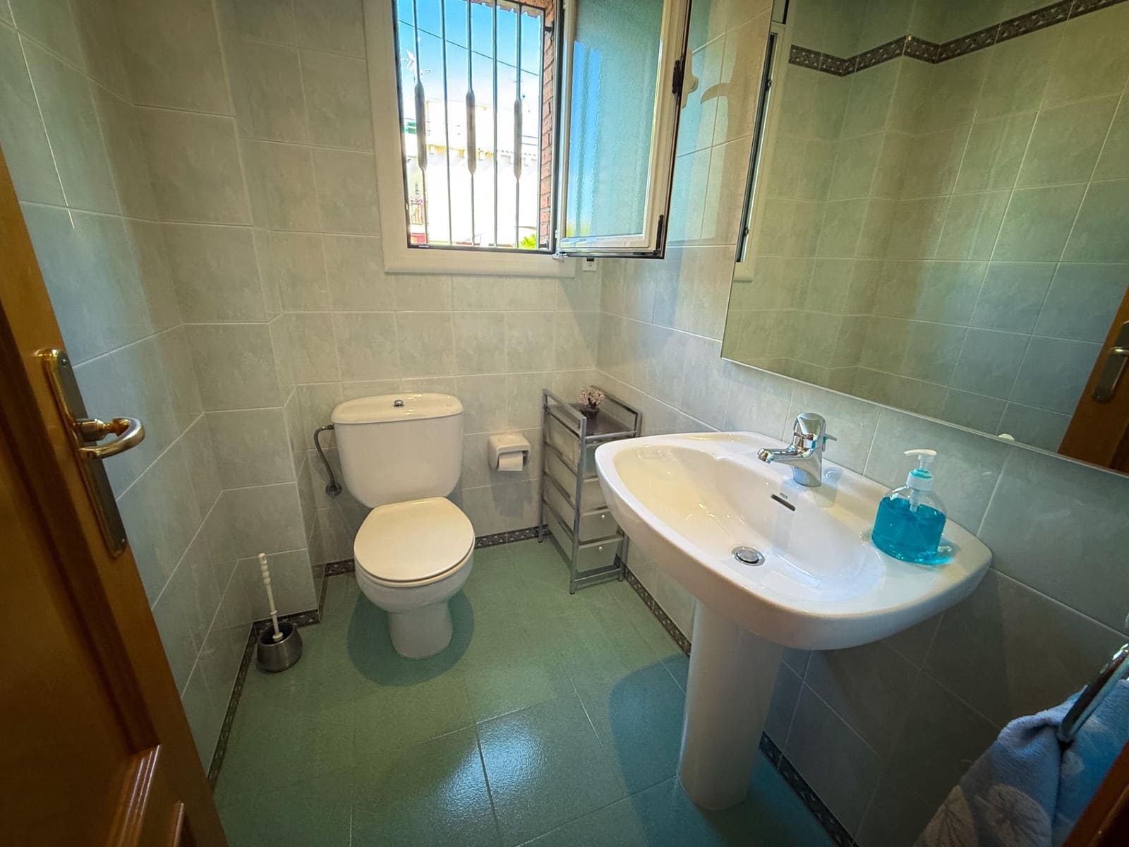 4 bedroom Villa for sale in Calafell with garage - € 799,000 (Ref: 9169476)