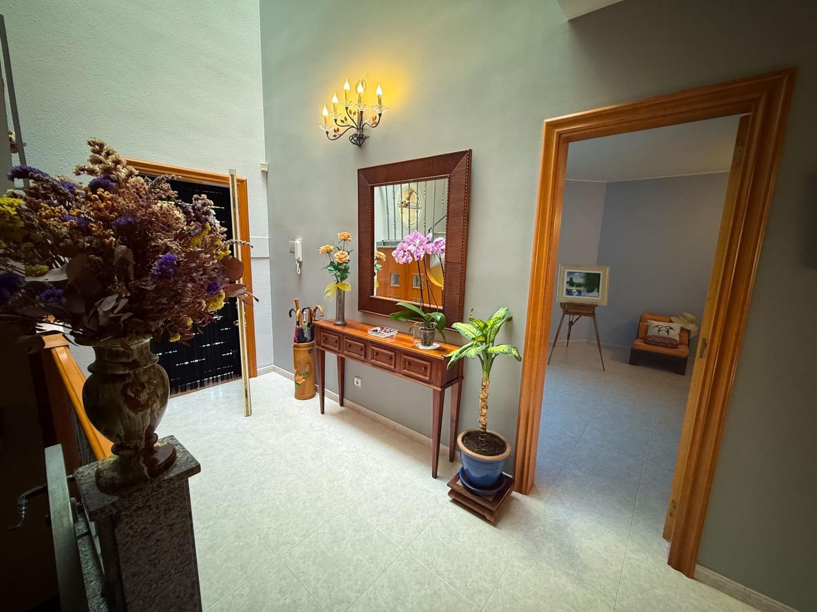 4 bedroom Villa for sale in Calafell with garage - € 799,000 (Ref: 9169476)