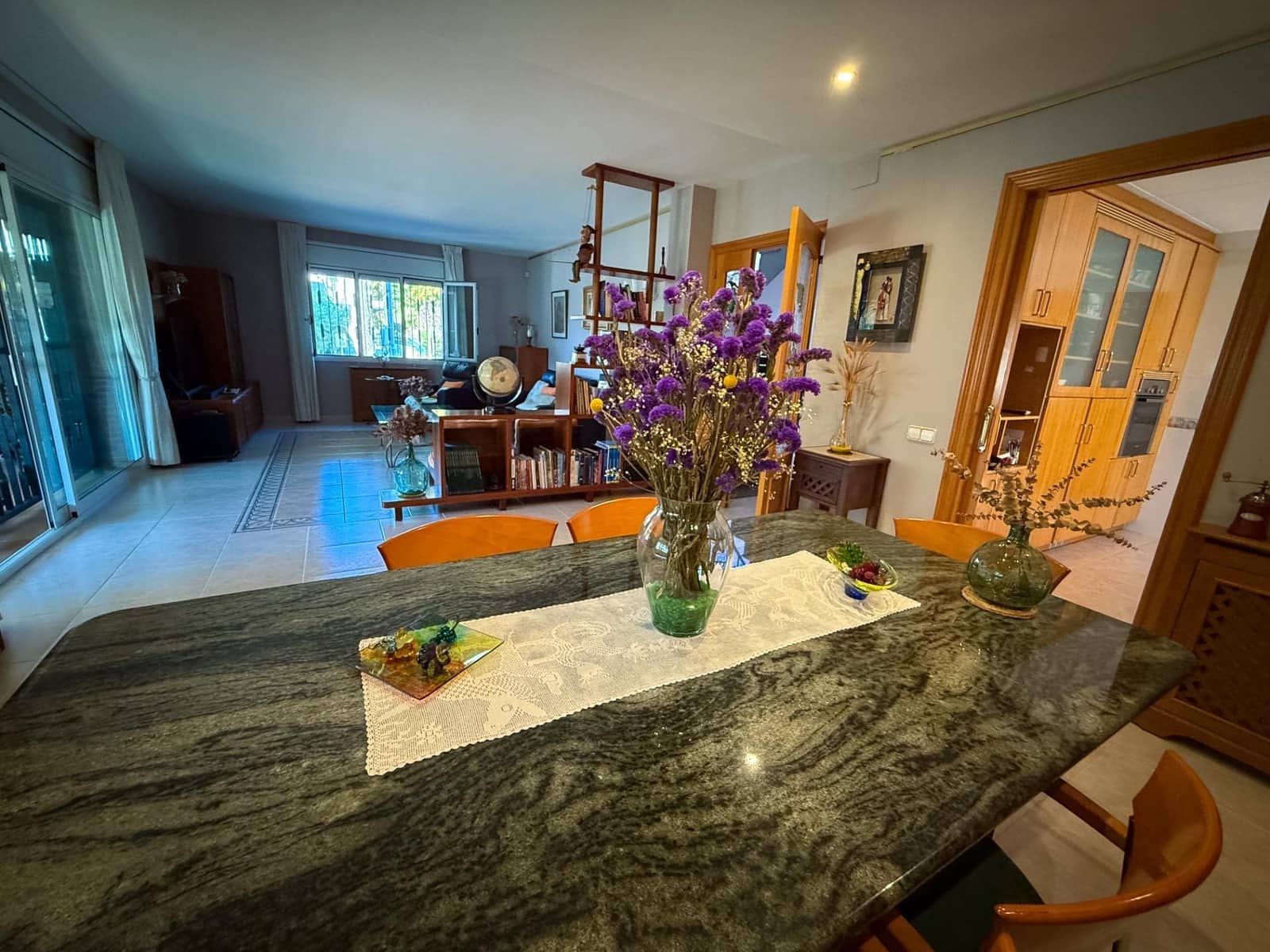 4 bedroom Villa for sale in Calafell with garage - € 799,000 (Ref: 9169476)