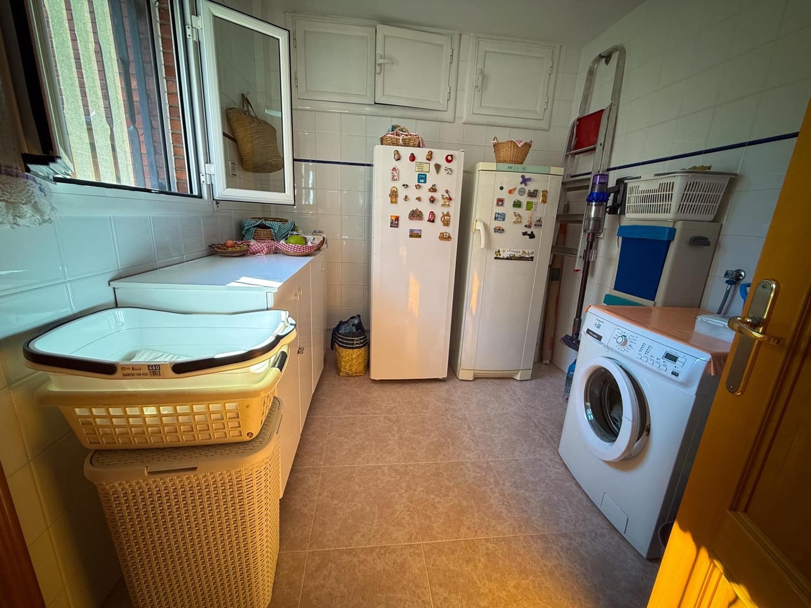 4 bedroom Villa for sale in Calafell with garage - € 799,000 (Ref: 9169476)