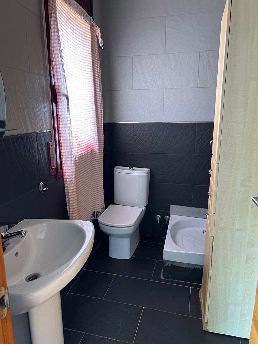 3 bedroom Flat for sale in Bonastre - € 85,000 (Ref: 9169478)