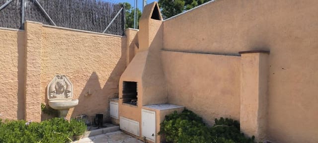 5 soverom Villa til salgs i Calafell med svømmebasseng - € 429 000 (Ref: 9173375)