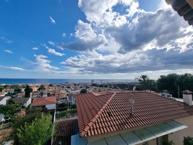 5 soverom Villa til salgs i Calafell med svømmebasseng - € 429 000 (Ref: 9173375)