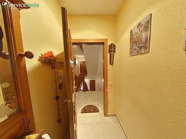 3 bedroom Flat for sale in Roda de Barà - € 169,000 (Ref: 9180920)