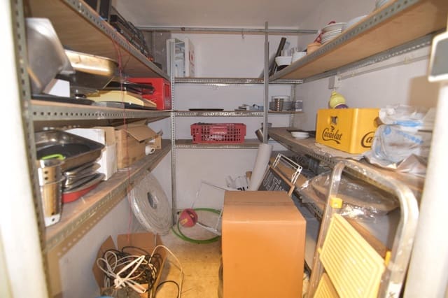 Commercieel te koop in Calafell - € 130.000 (Ref: 9193717)