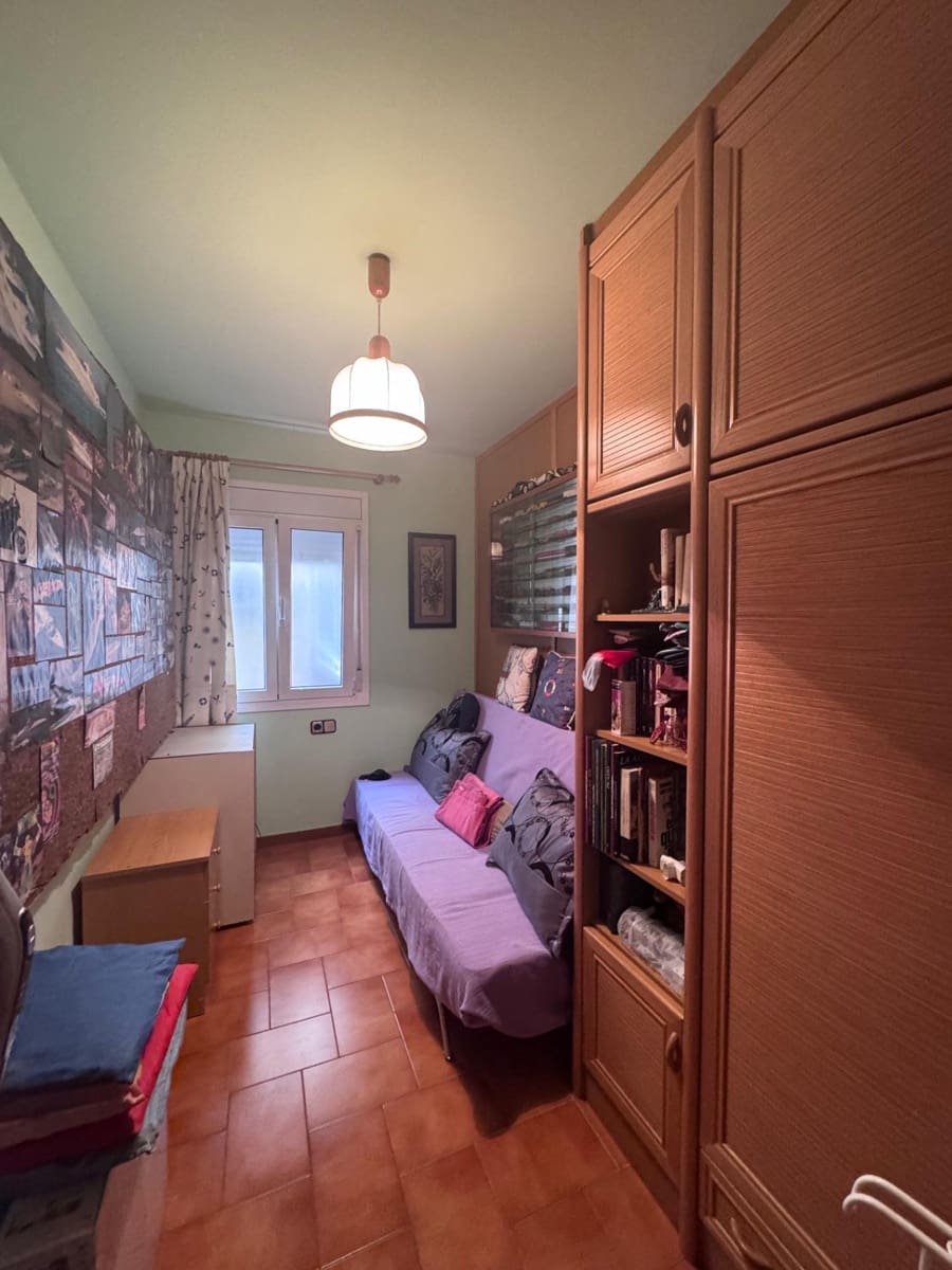 4 soveværelse Lejlighed til salg i Torredembarra med garage - € 215.000 (Ref: 9195458)