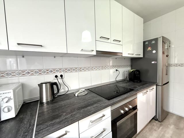 4 sovrum Radhus till salu i Segur de Calafell, Calafell med garage - 325 000 € (Ref: 9198444)