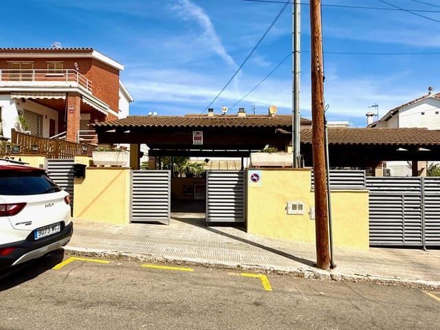 4 sovrum Radhus till salu i Segur de Calafell, Calafell med garage - 325 000 € (Ref: 9198444)