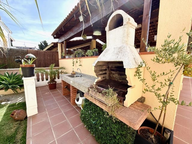 4 sovrum Radhus till salu i Segur de Calafell, Calafell med garage - 325 000 € (Ref: 9198444)