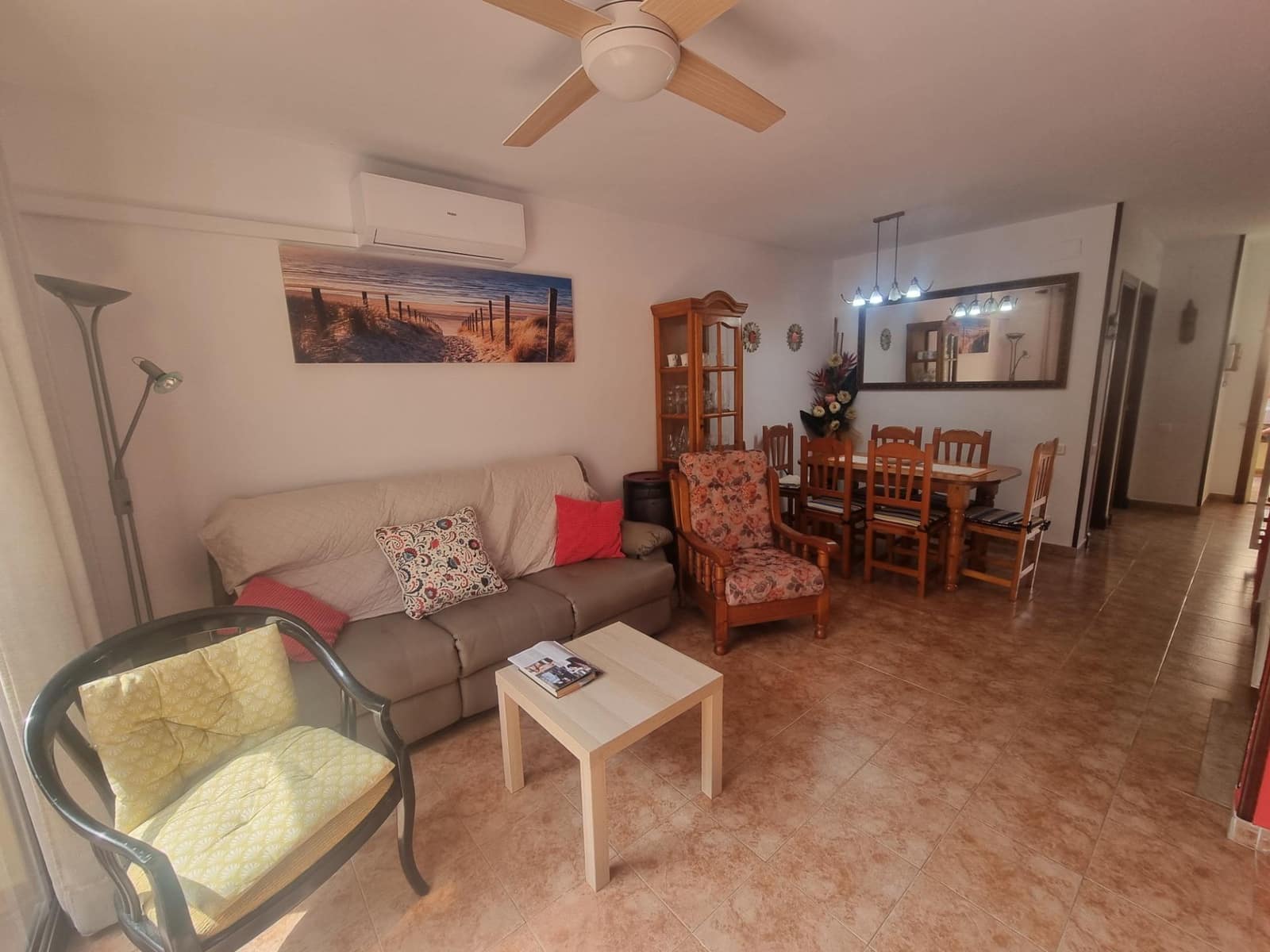 4 sovrum Radhus till salu i Torredembarra med pool - 260 000 € (Ref: 9208253)