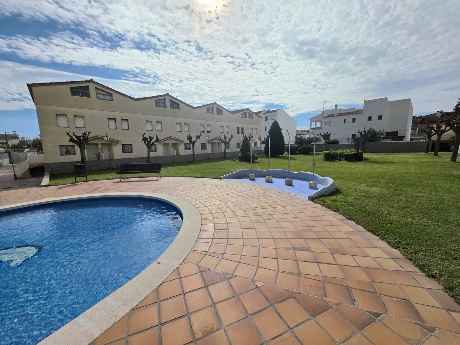 4 sovrum Radhus till salu i Torredembarra med pool - 260 000 € (Ref: 9208253)