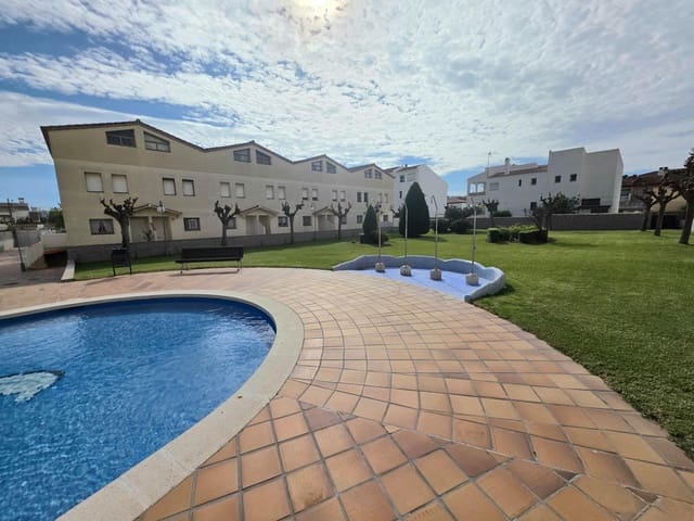 4 sypialnia Dom szeregowy na sprzedaż w Torredembarra z basenem - 260 000 € (Ref: 9208253)