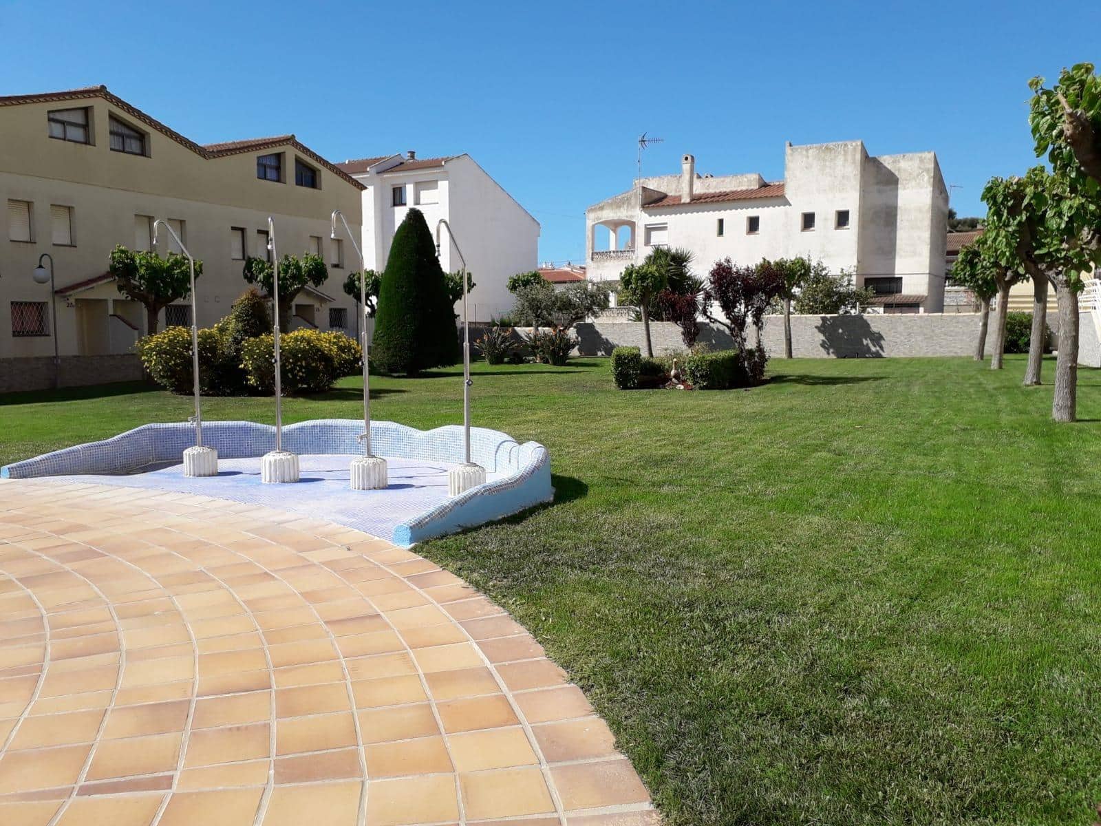 4 sovrum Radhus till salu i Torredembarra med pool - 260 000 € (Ref: 9208253)