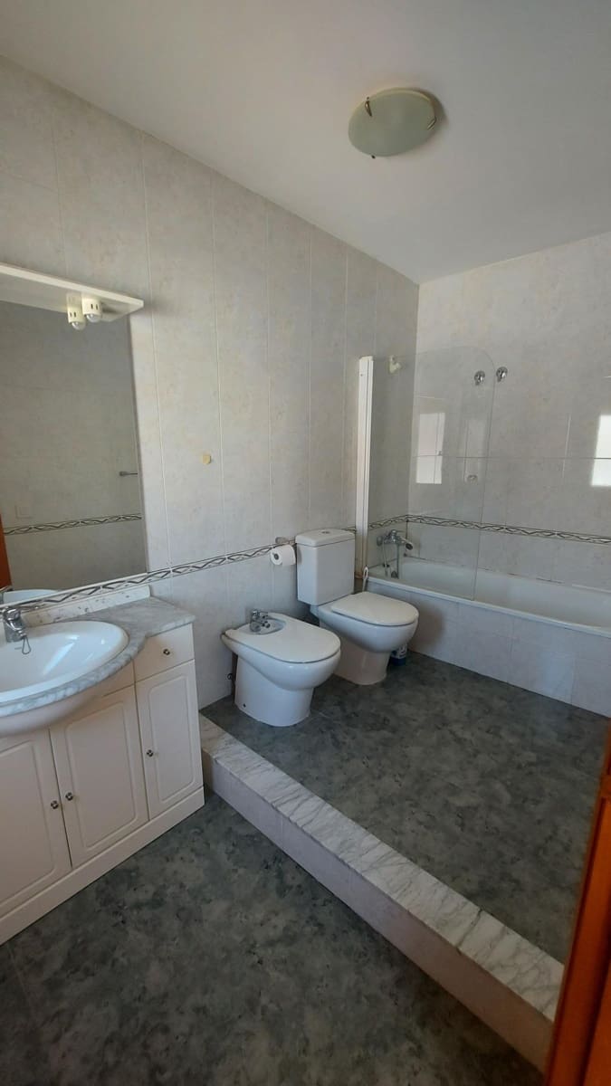 4 camera da letto Villetta a Schiera in vendita in Segur de Calafell con piscina garage - 340.000 € (Rif: 9209142)