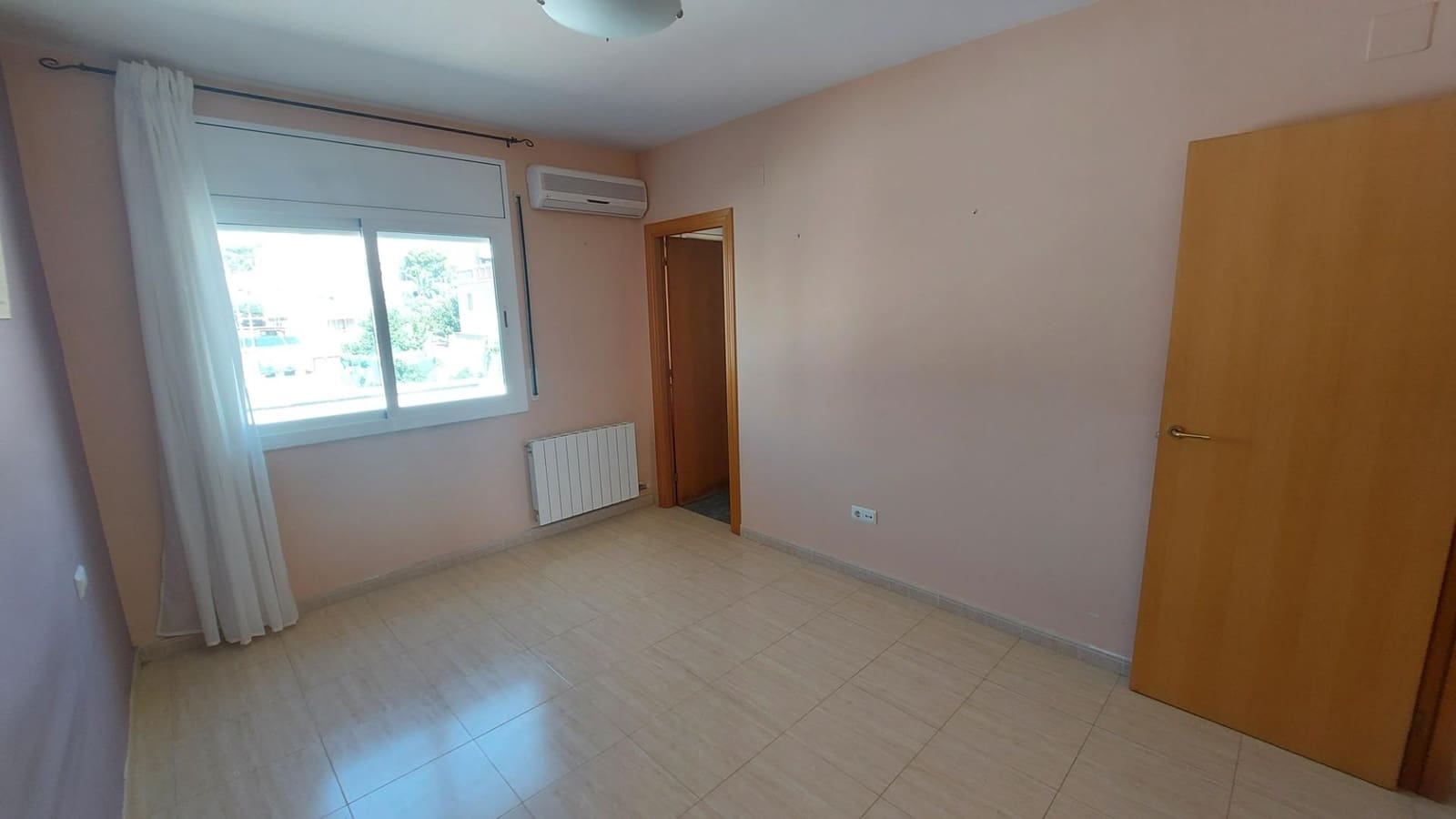 4 camera da letto Villetta a Schiera in vendita in Segur de Calafell con piscina garage - 340.000 € (Rif: 9209142)