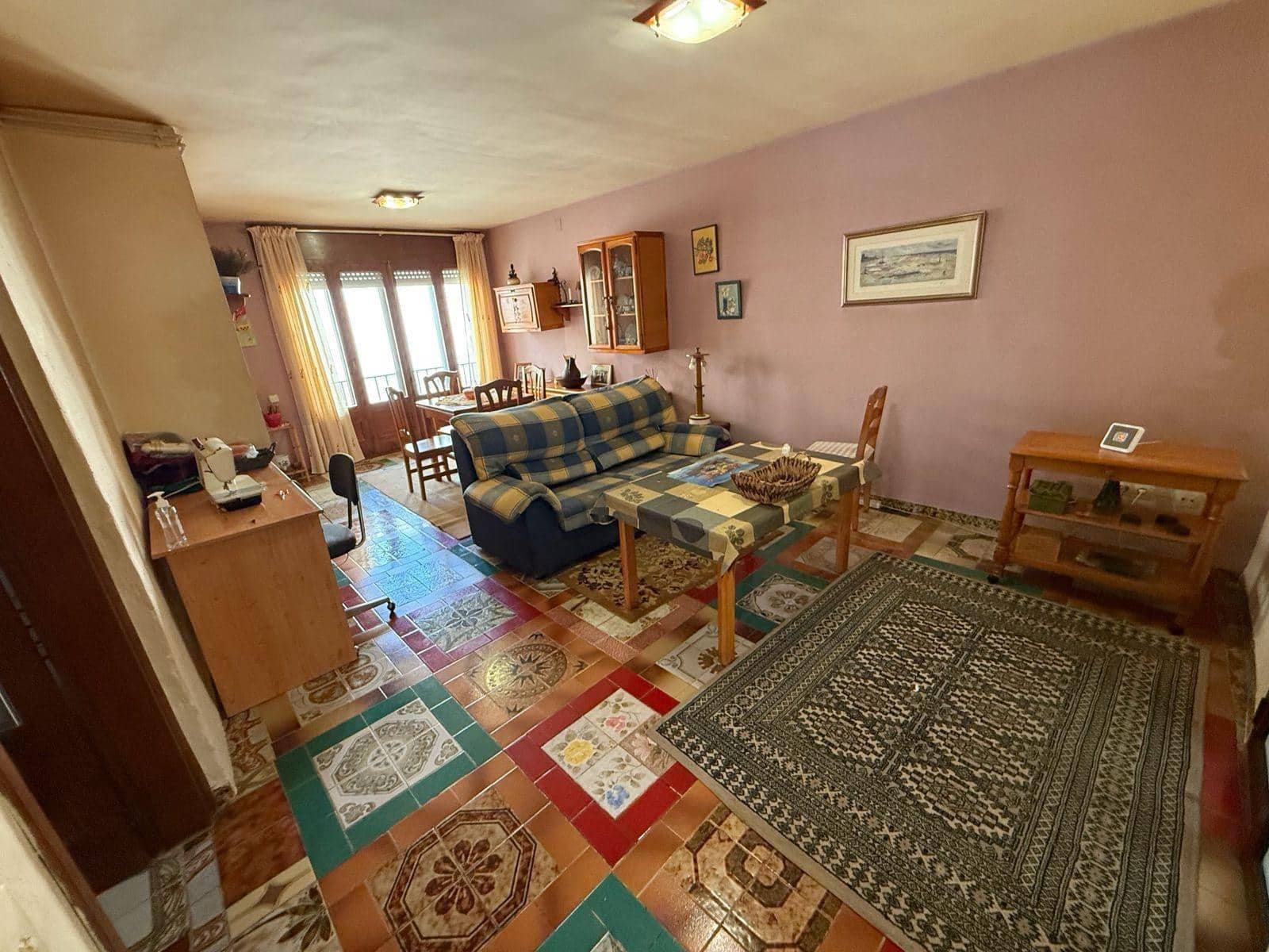 4 soverom Hus til salgs i Masllorenc med garasje - € 200 000 (Ref: 9236839)