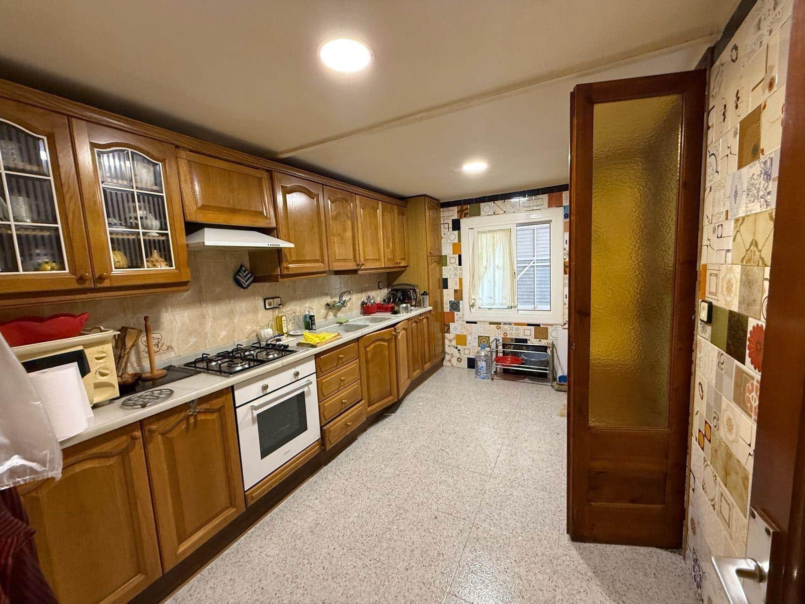 4 soverom Hus til salgs i Masllorenc med garasje - € 200 000 (Ref: 9236839)