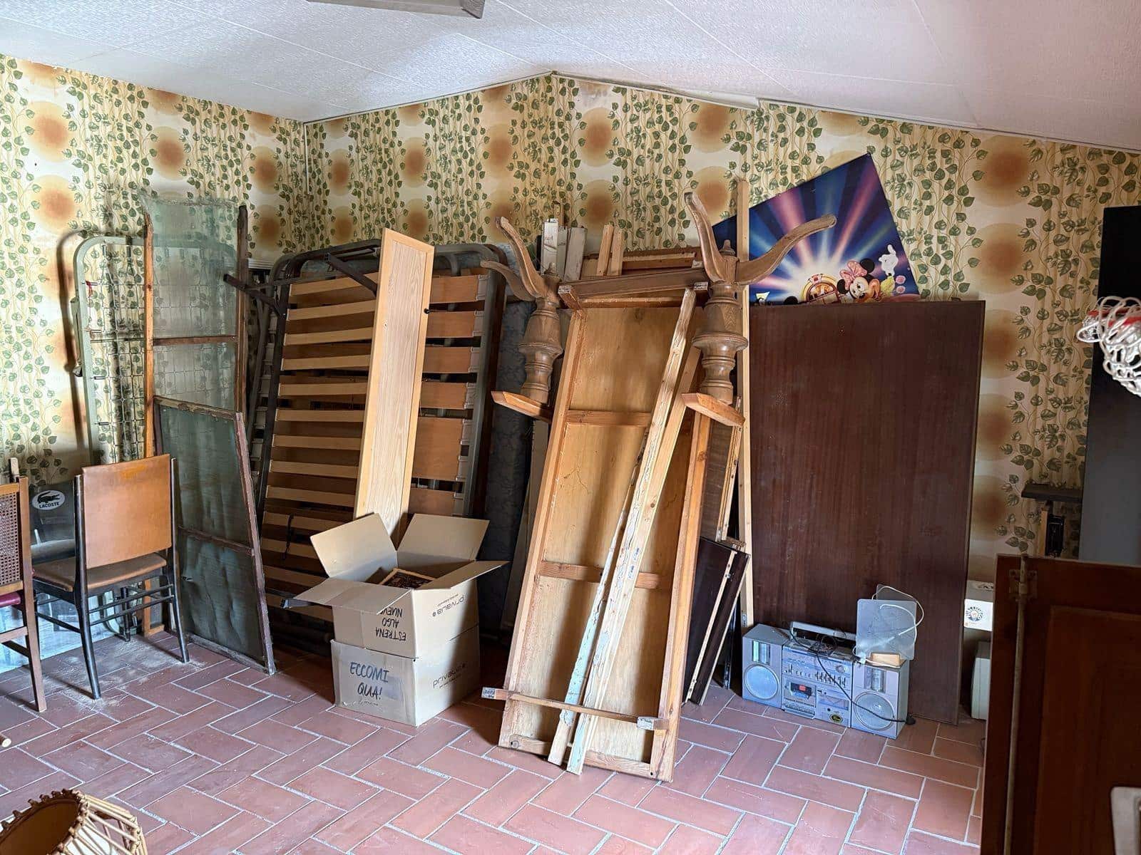 4 soverom Hus til salgs i Masllorenc med garasje - € 200 000 (Ref: 9236839)