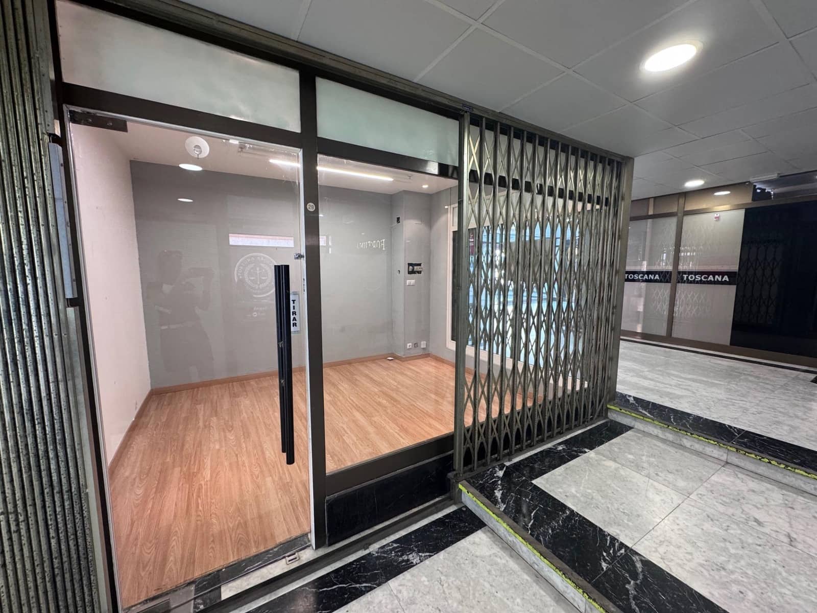 Commercial for sale in Torredembarra - € 29,000 (Ref: 9243314)