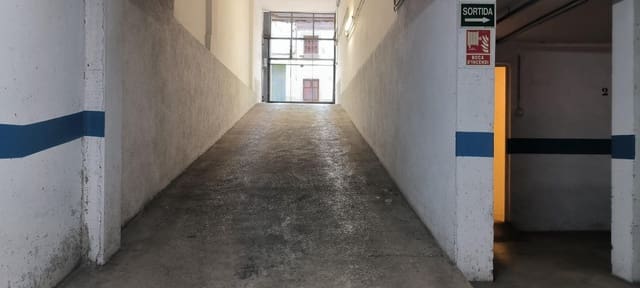 Garage til salg i El Vendrell - € 11.000 (Ref: 9243317)