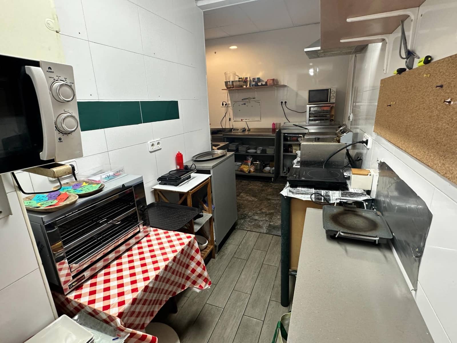 Commercial for sale in Cunit - € 395,000 (Ref: 9243320)