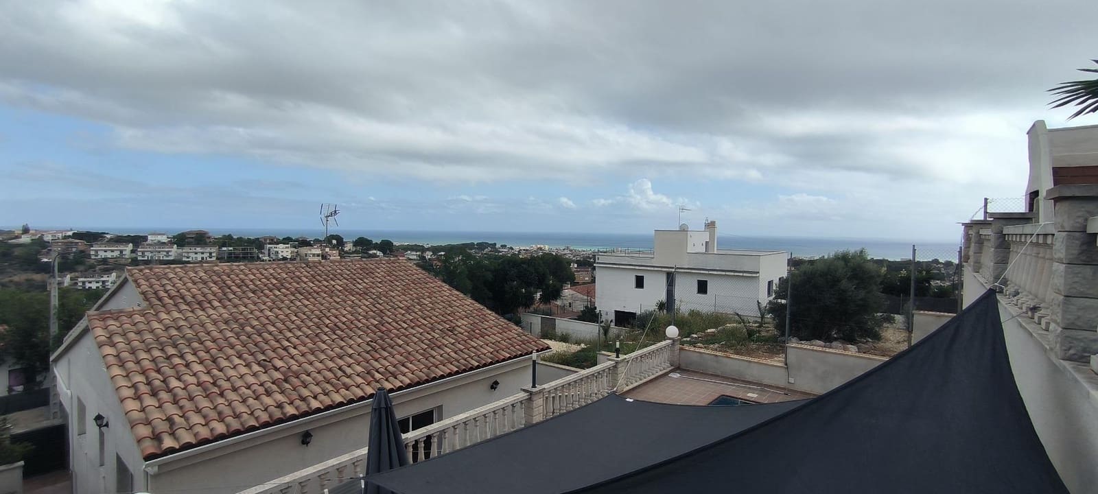 5 soverom Villa til salgs i Segur de Calafell med svømmebasseng garasje - € 475 000 (Ref: 9264421)