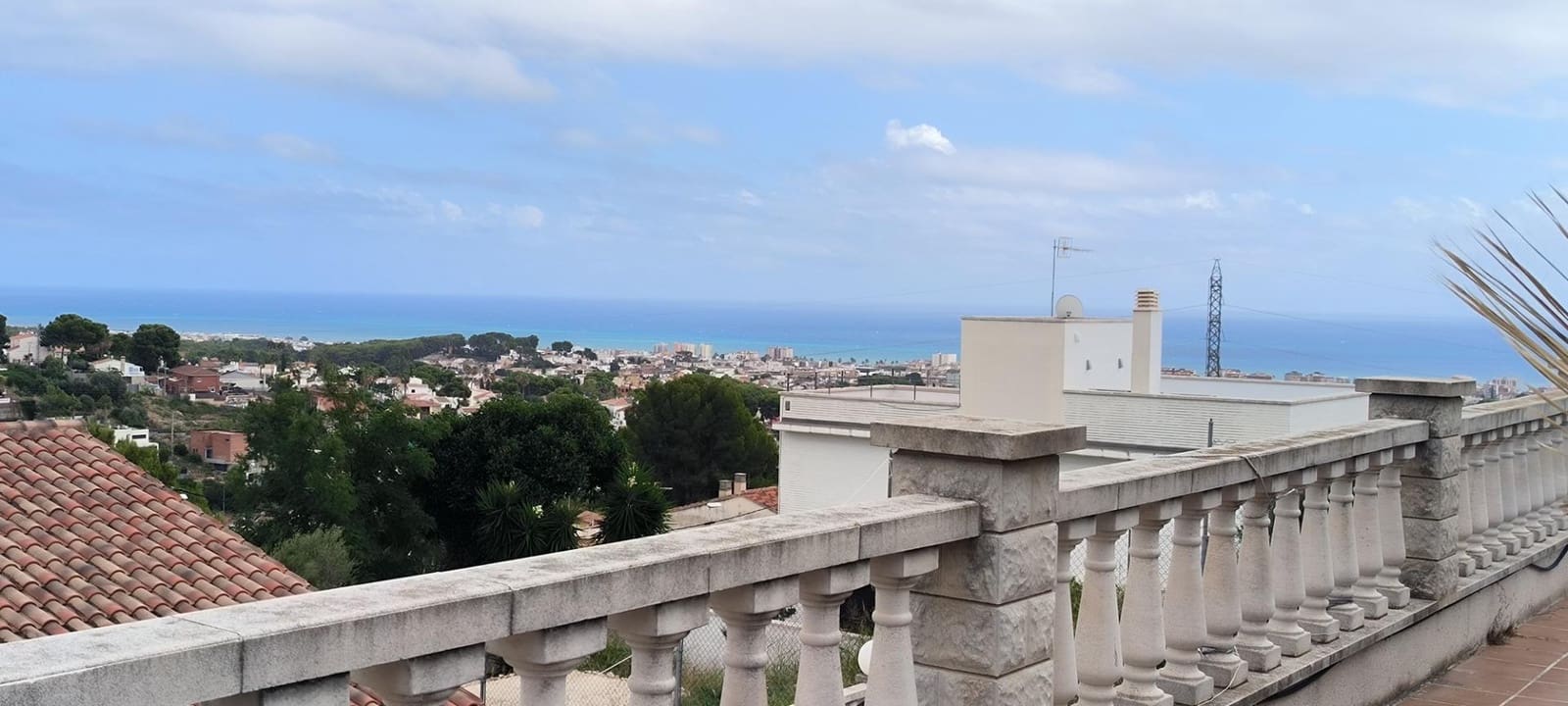 5 soverom Villa til salgs i Segur de Calafell med svømmebasseng garasje - € 475 000 (Ref: 9264421)