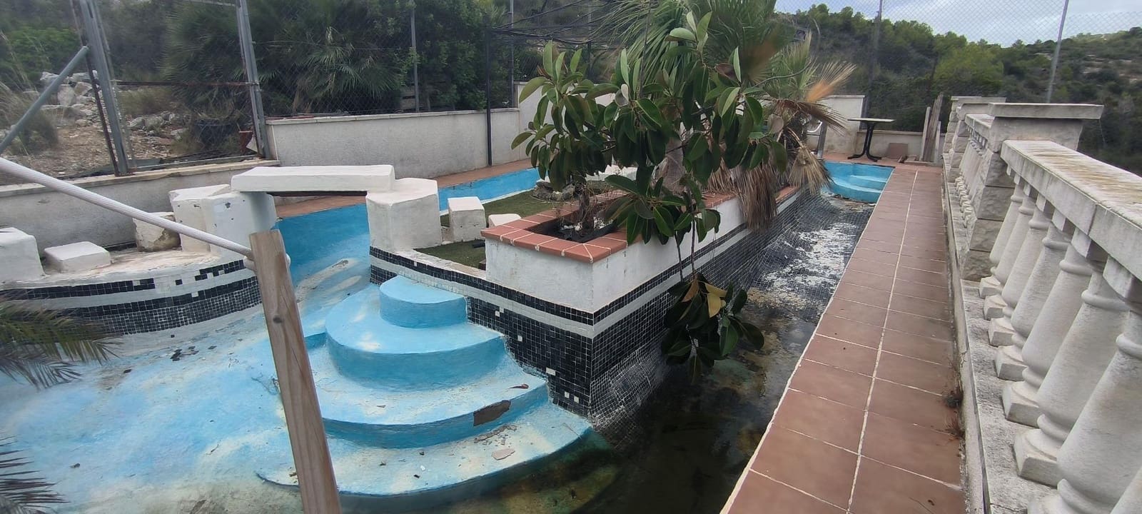 5 soverom Villa til salgs i Segur de Calafell med svømmebasseng garasje - € 475 000 (Ref: 9264421)