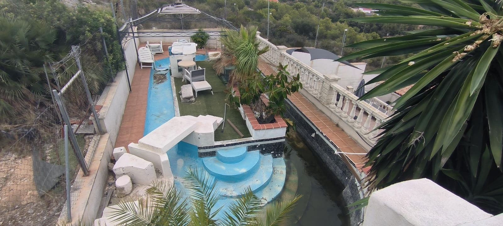 5 soverom Villa til salgs i Segur de Calafell med svømmebasseng garasje - € 475 000 (Ref: 9264421)