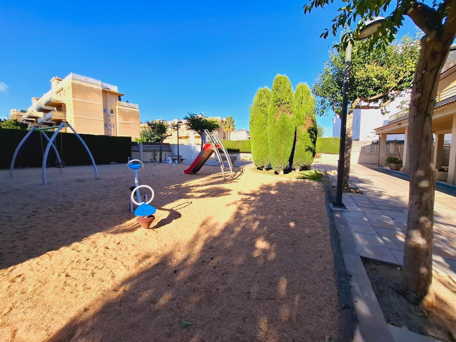 3 soverom Strandleiligheter til salgs i Cunit med svømmebasseng - € 281 000 (Ref: 9282121)