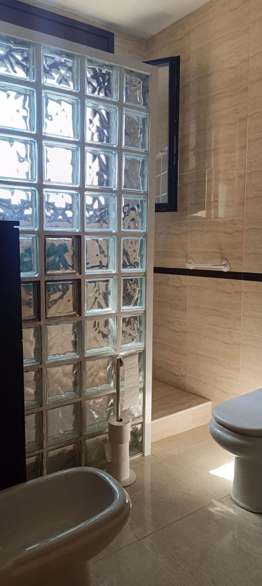 3 Zimmer Reihenhaus zu verkaufen in Banyeres del Penedes mit Garage - 230.000 € (Ref: 9296830)