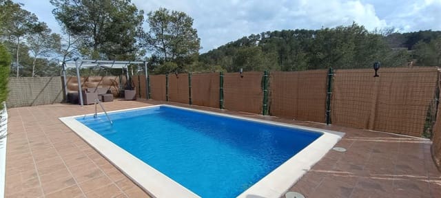 4 bedroom Villa for sale in Olivella with pool garage - € 330,000 (Ref: 9296831)