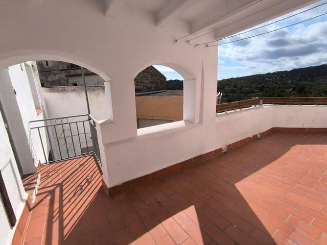 9 bedroom Townhouse for sale in La Pobla de Montornès - € 188,000 (Ref: 9300998)