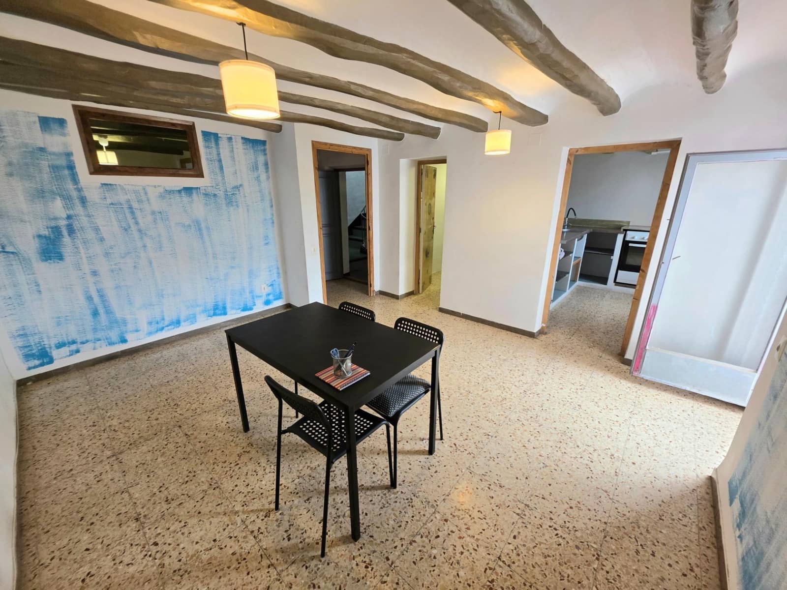 9 bedroom Townhouse for sale in La Pobla de Montornes - € 188,000 (Ref: 9300998)