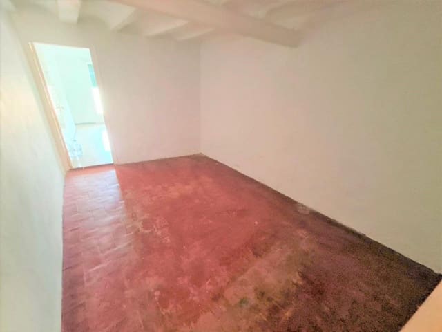 3 bedroom Finca/Country House for sale in La Pobla de Montornès - € 130,000 (Ref: 9321847)