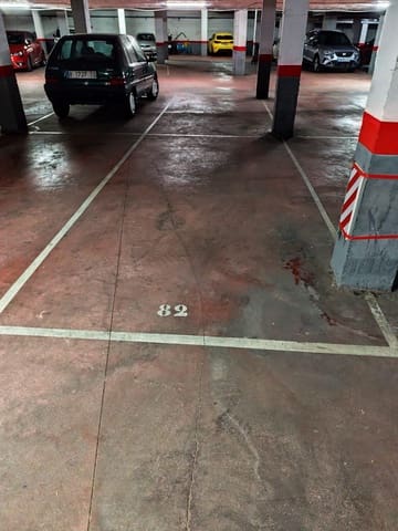 Garaż na sprzedaż w Torredembarra - 7 900 € (Ref: 9321848)