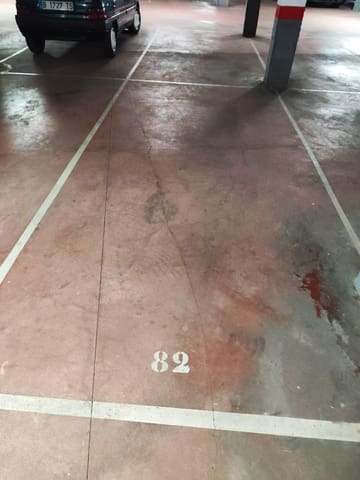 Garaż na sprzedaż w Torredembarra - 7 900 € (Ref: 9321848)